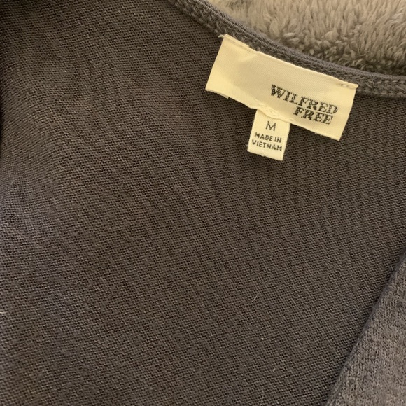 aritiza valeria top - Picture 3 of 3